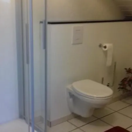 Haus Jola Bed & Breakfast