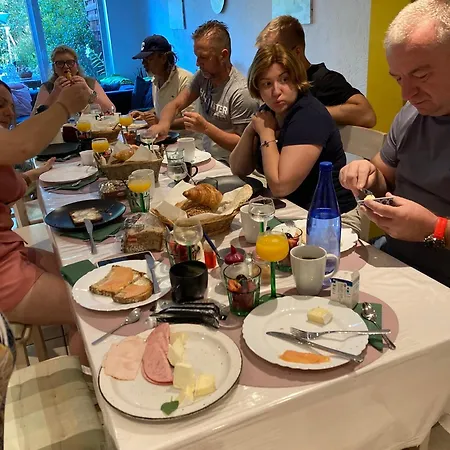 Bed & Breakfast Haus Jola