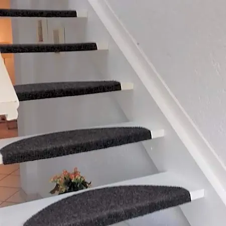 Bed & Breakfast Haus Jola Nidrum