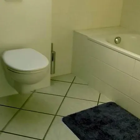 Bed & Breakfast Haus Jola 3*